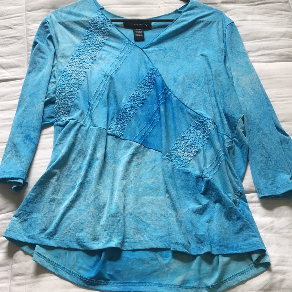 Embroidered top - Picture 6 of 6